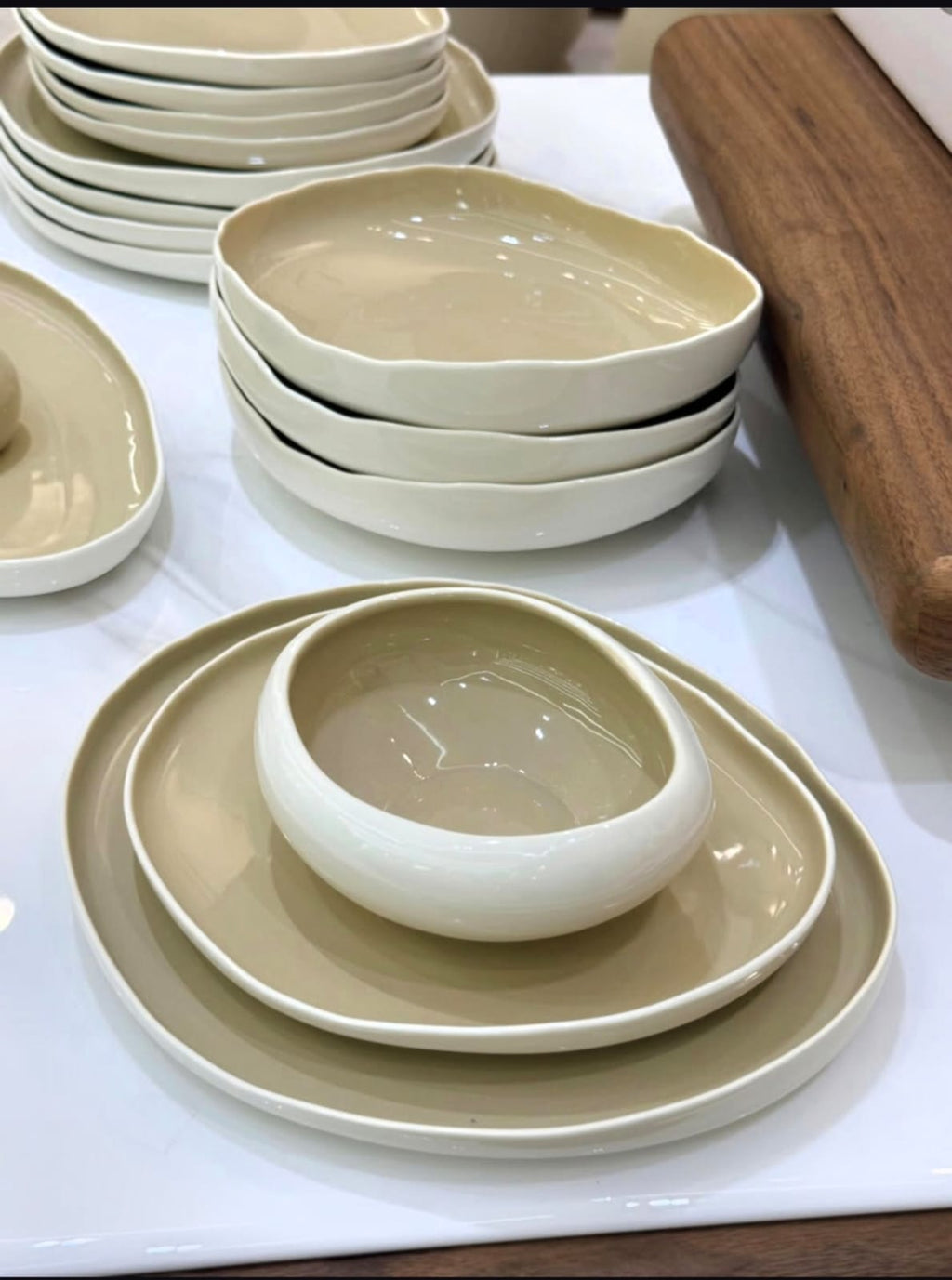 Elegant  European Double Glaze Porcelain Dinner set